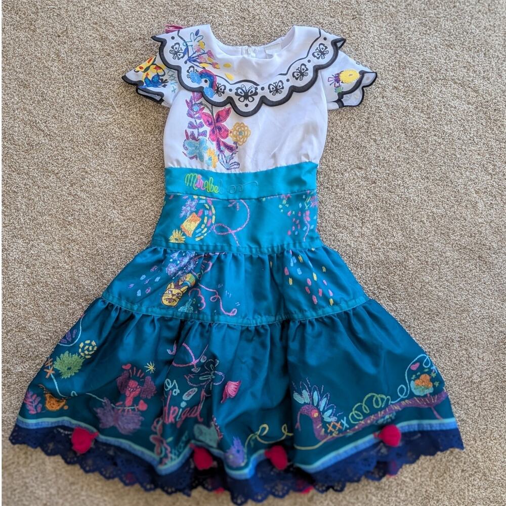 Disney Encanto Mirabel Costume Dress for Kids Size 4-6